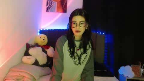 Ily Bea online show from 04/01/26, 12:44