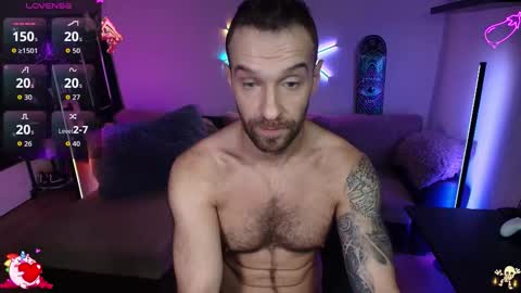 Snapshot of ilyafriend chatting on 11/01/25, 08:33 Ilya online show from 11/01/25, 08:33