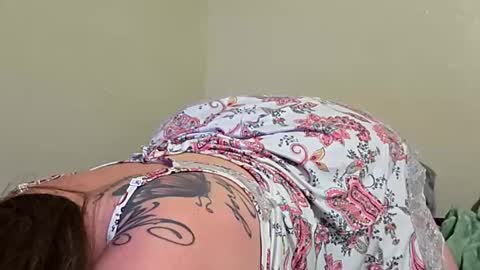 IM4KOUCR4ZY online show from 05/14/26, 05:36