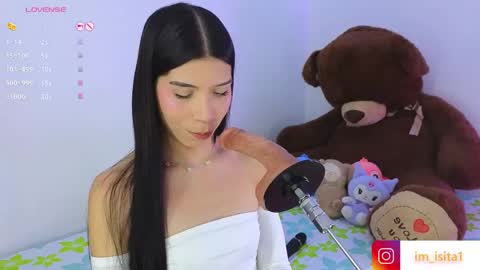 Snapshot of im__isabella chatting on 05/22/26, 02:51 Isa Vasquez online show from 05/22/26, 02:51