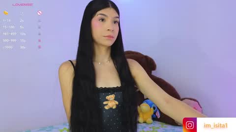 Snapshot of im__isabella chatting on 05/30/26, 03:36 Isa Vasquez online show from 05/30/26, 03:36