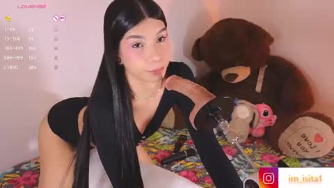 Snapshot of im__isabella chatting on 07/02/26, 03:23 Isa Vasquez online show from 07/02/26, 03:23