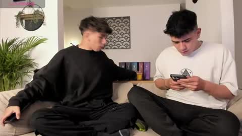 Snapshot of im__thomas chatting on 06/16/26, 01:19 IM THOMAS online show from 06/16/26, 01:19