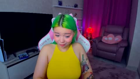 Roxy online show from 09/15/25, 07:14