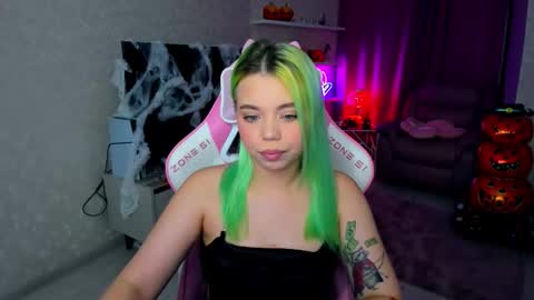 Roxy online show from 10/26/25, 05:30