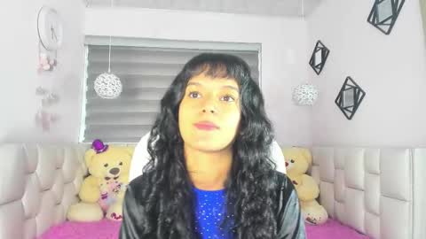 Snapshot of im_akira chatting on 02/13/26, 01:18 Akira online show from 02/13/26, 01:18