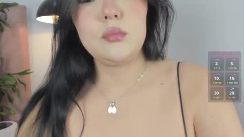 Aleja  online show from 12/22/25, 01:13