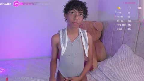 Snapshot of im_angeel chatting on 09/14/25, 08:41   online show from 09/14/25, 08:41