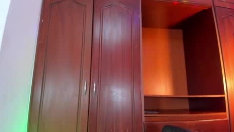 im_brittany_333 online show from 05/18/26, 03:13