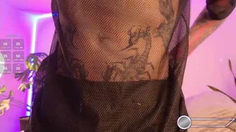 Snapshot of im_bryan chatting on 01/05/25, 03:53 Bryan online show from 01/05/25, 03:53