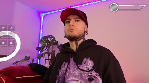 Snapshot of im_bryan chatting on 01/13/25, 01:28 Bryan online show from 01/13/25, 01:28