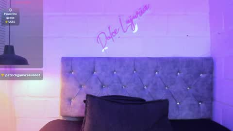 Mia online show from 04/06/26, 05:25