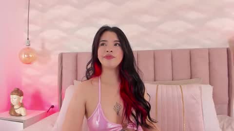 Nika online show from 10/28/25, 05:11