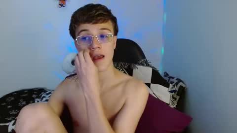 Oliver P online show from 03/06/25, 12:21