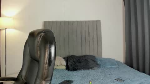 thomas online show from 03/04/26, 01:17