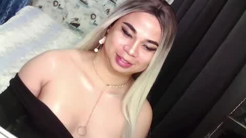 zhy online show from 02/18/25, 07:09