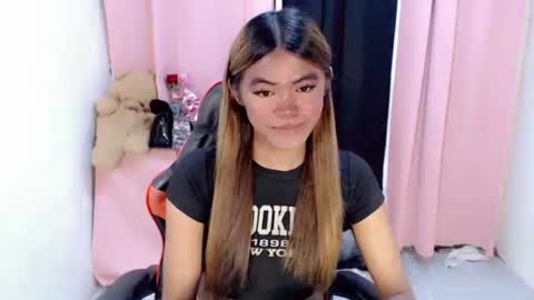 im_yourfairyannaxx online show from 04/21/26, 01:53