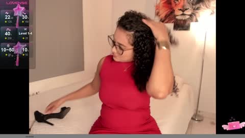 Snapshot of imacwenn_ chatting on 01/11/25, 03:52 Sofia online show from 01/11/25, 03:52