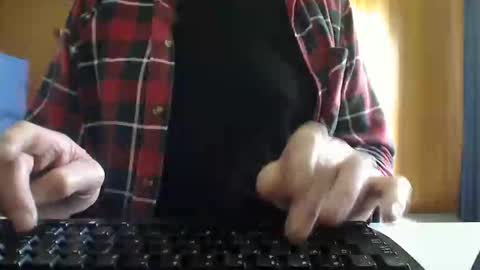Snapshot of imaussiechris chatting on 05/25/26, 11:55 Aussie Guy online show from 05/25/26, 11:55