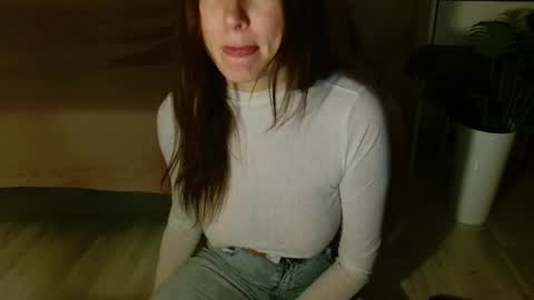 Carrie online show from 12/05/25, 11:19