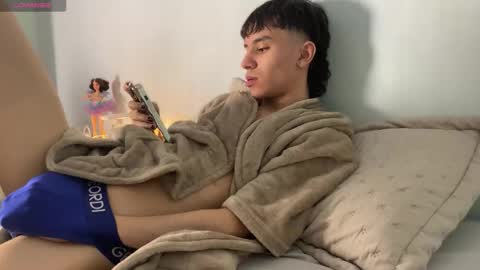 Colton Alvin Independent model online show from 11/20/25, 03:07