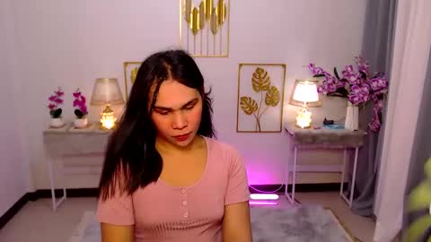 Snapshot of imdestined_foryou chatting on 12/19/24, 07:51 Ashley online show from 12/19/24, 07:51