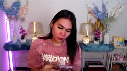 Snapshot of imdestined_foryou chatting on 01/27/25, 10:27 Ashley online show from 01/27/25, 10:27