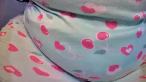 mia latina online show from 02/07/26, 03:32