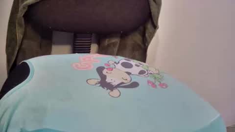 mia latina online show from 02/13/26, 09:11