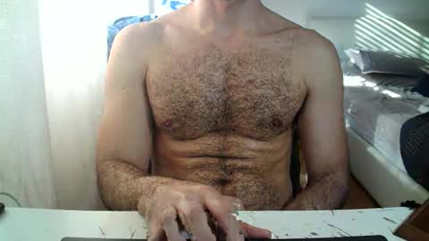 Snapshot of imfranky10 chatting on 04/27/26, 03:43 frank online show from 04/27/26, 03:43