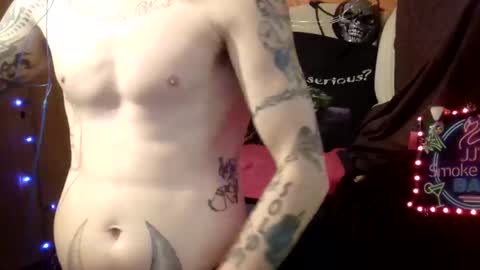 Snapshot of imglorious1 chatting on 02/12/25, 02:14 JJ online show from 02/12/25, 02:14