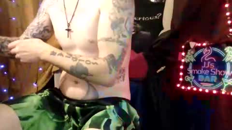 Snapshot of imglorious1 chatting on 02/13/25, 11:39 JJ online show from 02/13/25, 11:39