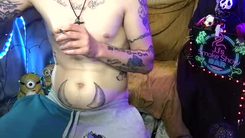 Snapshot of imglorious1 chatting on 11/13/25, 10:47 JJ online show from 11/13/25, 10:47