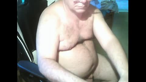 Snapshot of imici76 chatting on 06/08/26, 02:39 imici76 online show from 06/08/26, 02:39