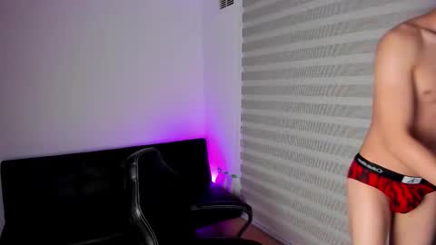 Jero online show from 10/25/25, 01:02