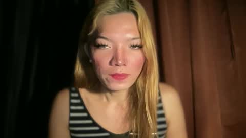 Mika online show from 04/01/26, 01:39