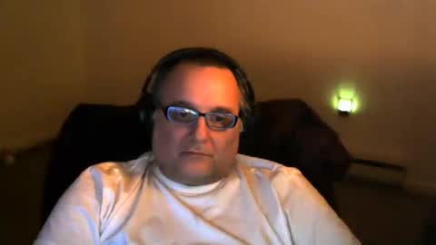 Snapshot of imkmac chatting on 10/19/25, 05:41 Kel online show from 10/19/25, 05:41