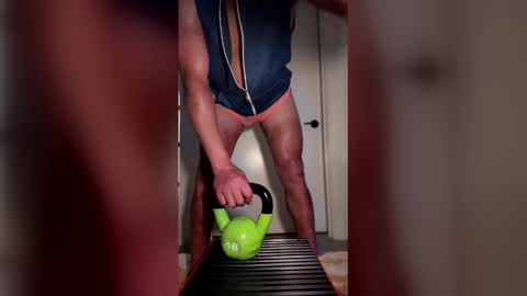 imlightskn online show from 12/04/25, 10:02