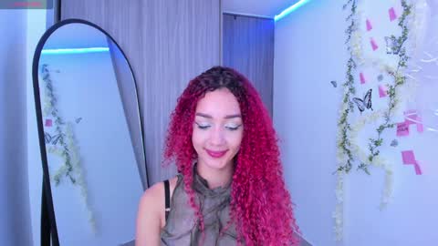 mia ---------  COL TIME online show from 12/12/24, 01:32