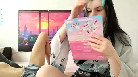 Sam and Jen online show from 09/25/25, 09:13