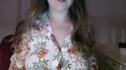 Pola online show from 02/04/25, 10:02