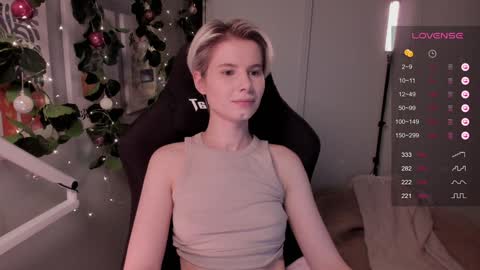 Mia online show from 12/23/24, 08:36