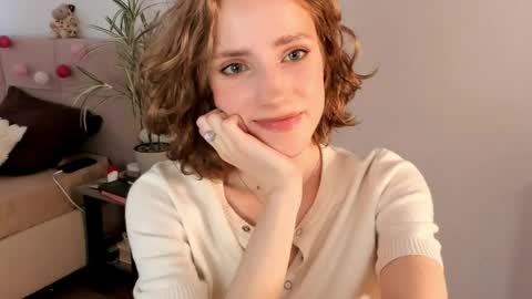 Snapshot of imogensy chatting on 05/30/26, 02:25 my name Imo Fansly online show from 05/30/26, 02:25
