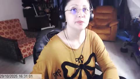 Empress online show from 10/29/25, 02:30