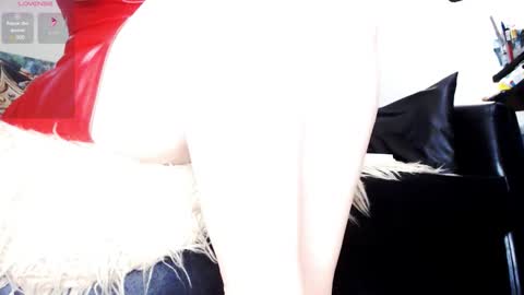 Empress online show from 03/02/26, 11:00