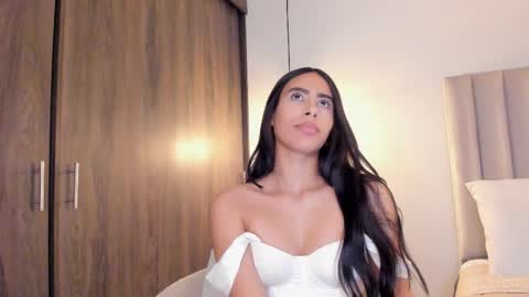 Snapshot of imsaraah chatting on 01/31/26, 10:41 sarah online show from 01/31/26, 10:41