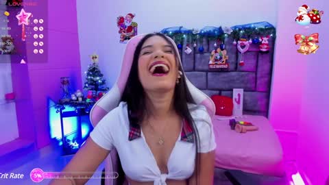 Snapshot of imsofy_1 chatting on 12/18/24, 08:25 sofy online show from 12/18/24, 08:25