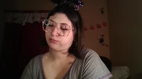 Snapshot of imsohornydacom chatting on 10/25/25, 01:46 Florencia online show from 10/25/25, 01:46