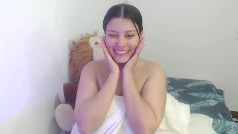 Snapshot of imsweetlips chatting on 10/08/25, 08:17 imsweetlips online show from 10/08/25, 08:17