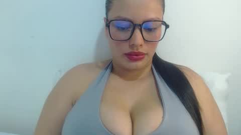 imsweetlips online show from 11/07/25, 05:24